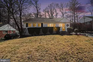 10807 Maple St, Fairfax, VA 22030 - Photo 1