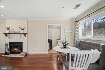 10807 Maple Street, Fairfax, VA 22030 - Photo 5