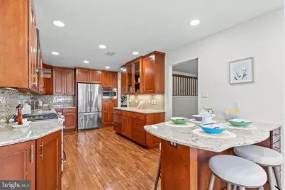 9943 Great Oaks Way, Fairfax, VA 22030 - Photo 23