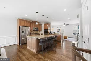 4090 Glendale Way, Fairfax, VA 22030 - Photo 5