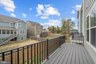 10820 Willow Ter, Fairfax, VA 22031 - Photo 15