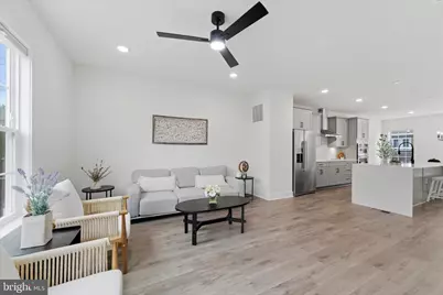 10820 Willow Terrace, Fairfax, VA 22031 - Photo 11