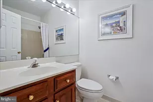 10243 Aspen Willow Dr, Fairfax, VA 22032 - Photo 23