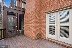10243 Aspen Willow Dr, Fairfax, VA 22032 - Photo 37