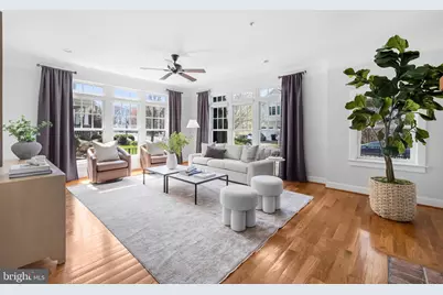 4027 Colonel Mendez Way, Fairfax, VA 22032 - Photo 5