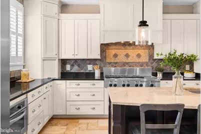 4027 Colonel Mendez Way, Fairfax, VA 22032 - Photo 15