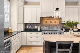 4027 Colonel Mendez Way, Fairfax, VA 22032 - Photo 15