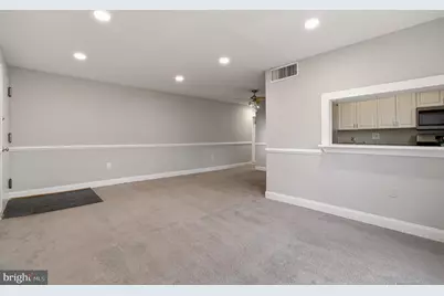 9457 Fairfax Boulevard #202, Fairfax, VA 22031 - Photo 9