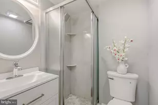 9457 Fairfax Blvd, Fairfax, VA 22031 - Photo 19