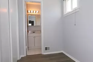 10932 Fairchester Dr, Fairfax, VA 22030 - Photo 13