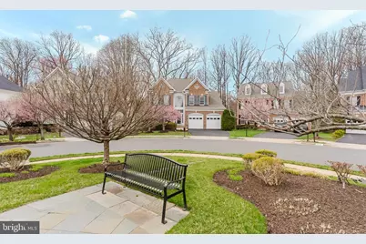 4318 Chancery Park Drive, Fairfax, VA 22030 - Photo 17