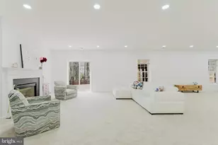 4318 Chancery Park Dr, Fairfax, VA 22030 - Photo 49