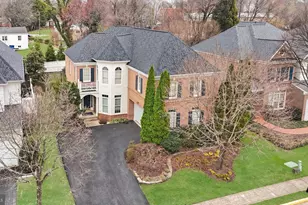 10089 McCarty Crest Ct, Fairfax, VA 22030 - Photo 55