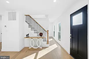 10704 Howerton Ave, Fairfax, VA 22030 - Photo 13