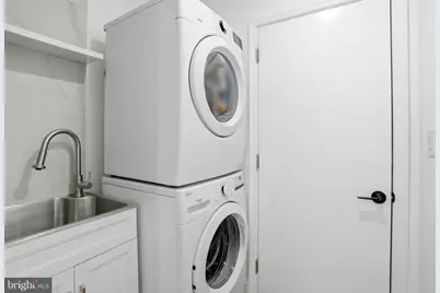 10704 Howerton Avenue, Fairfax, VA 22030 - Photo 7