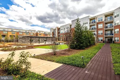 Fairgrounds #125, Fairfax, VA 22030 - Photo 51