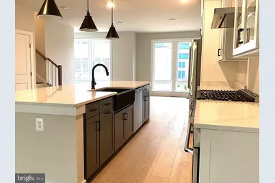 10590 Red Oak Street, Fairfax, VA 22030 - Photo 9