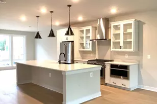 10590 Red Oak St, Fairfax, VA 22030 - Photo 11