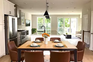 10590 Red Oak St, Fairfax, VA 22030 - Photo 3