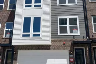 10590 Red Oak St, Fairfax, VA 22030 - Photo 1