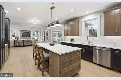 3410 Burrows Avenue, Fairfax, VA 22030 - Photo 3