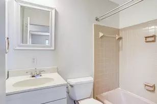 9752 Cardinal Rd, Fairfax, VA 22030 - Photo 27