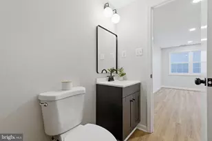 3262 Cambridge Ct, Fairfax, VA 22030 - Photo 55