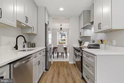 3262 Cambridge Court, Fairfax, VA 22030 - Photo 3