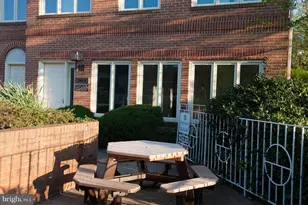 3607 Chain Bridge Rd, Fairfax, VA 22030 - Photo 1