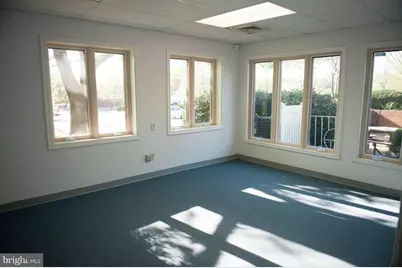 3607 Chain Bridge Road #E, Fairfax, VA 22030 - Photo 3