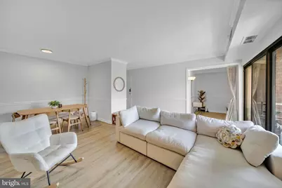 10725 W West Drive #303, Fairfax, VA 22030 - Photo 7