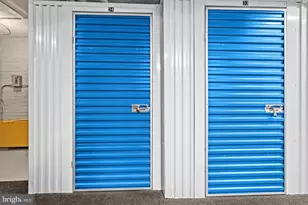 10570 Main St, Fairfax, VA 22030 - Photo 21