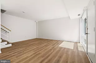 10009 Fair Woods Dr, Fairfax, VA 22030 - Photo 9