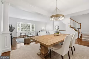 10424 Breckinridge Ln, Fairfax, VA 22030 - Photo 17