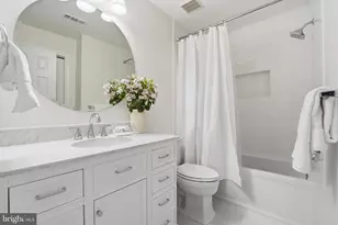 10424 Breckinridge Ln, Fairfax, VA 22030 - Photo 41