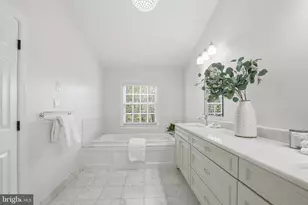 10424 Breckinridge Ln, Fairfax, VA 22030 - Photo 37