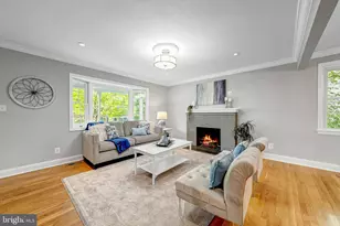 10817 Scott Dr, Fairfax, VA 22030 - Photo 7
