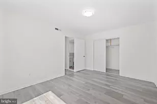 10025 Fair Woods Dr, Fairfax, VA 22030 - Photo 17