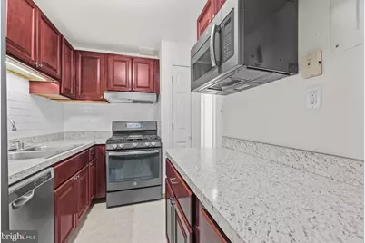 10025 Fair Woods Drive #144, Fairfax, VA 22030 - Photo 9