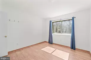 10025 Fair Woods Dr, Fairfax, VA 22030 - Photo 21