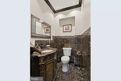 10123 Ratcliffe Manor Drive, Fairfax, VA 22030 - Photo 7