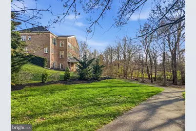 10123 Ratcliffe Manor Drive, Fairfax, VA 22030 - Photo 5