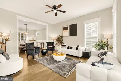 10602 Oak Place, Fairfax, VA 22030 - Photo 9