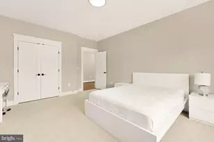 10602 Oak Pl, Fairfax, VA 22030 - Photo 29