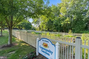 10328 Sager Ave, Fairfax, VA 22030 - Photo 35