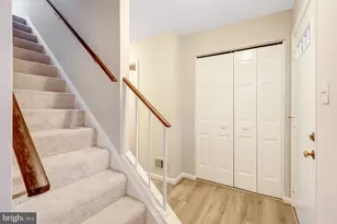 3944 Wilcoxson Dr, Fairfax, VA 22031 - Photo 5