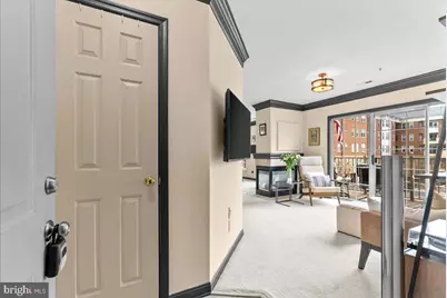 10337 Sager Avenue #304, Fairfax, VA 22030 - Photo 11