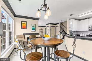 10337 Sager Ave, Fairfax, VA 22030 - Photo 21