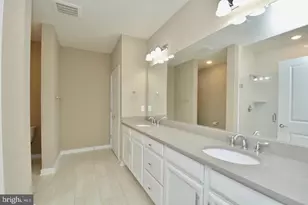 3989 Norton Pl, Fairfax, VA 22030 - Photo 29