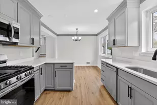 3811 Egan Dr, Fairfax, VA 22030 - Photo 15